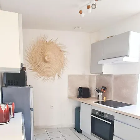 Elegant 2 Bedrooms Flat - 8mn Walk From Trainstation * Narbonne