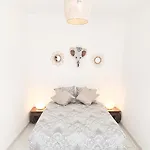 Elegant 2 Bedrooms Flat - 8mn Walk From Trainstation *