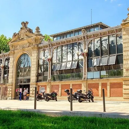 Elegant 2 Bedrooms Flat - 8mn Walk From Trainstation Apartament
